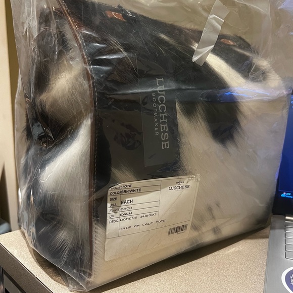 Lucchese Black and White Hair-On Tote Bag - Picture 3 of 7
